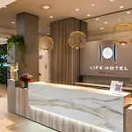 Life 4 Superior 4*