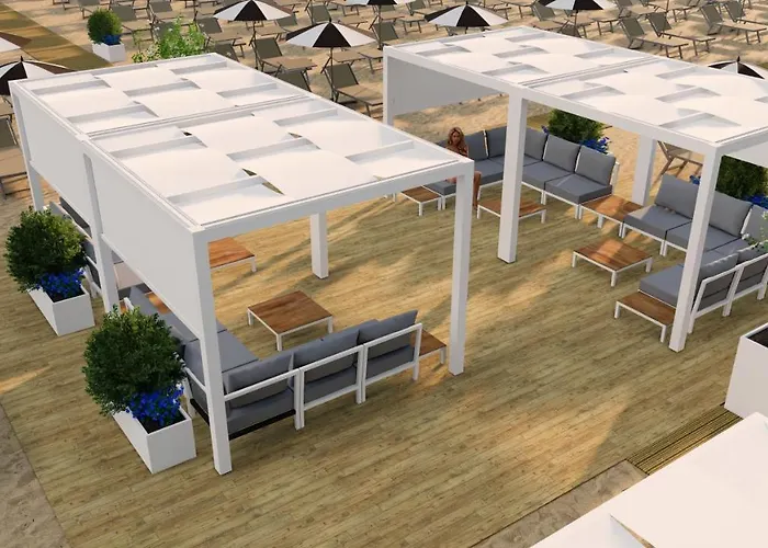 Life 4 Superior 酒店