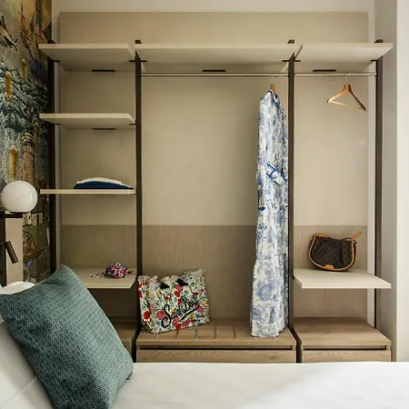 Life 4 Superior 호텔 4*