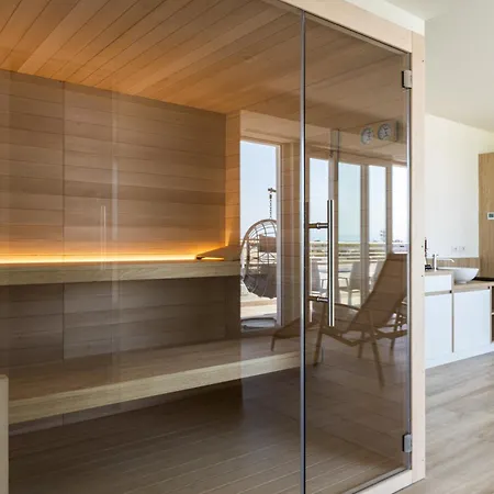 호텔 Life 4 Superior 4*