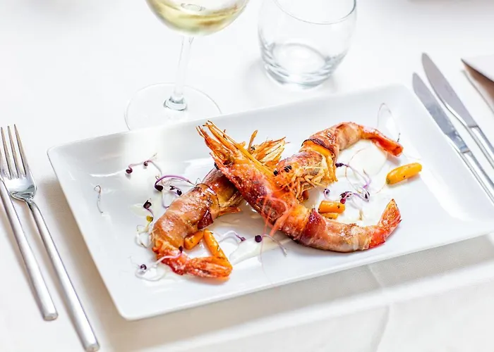 Отель Life 4 Superior