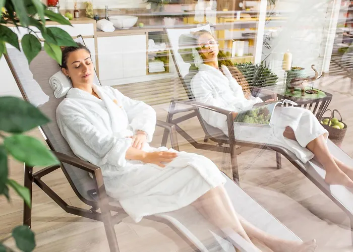 Отель Life 4 Superior