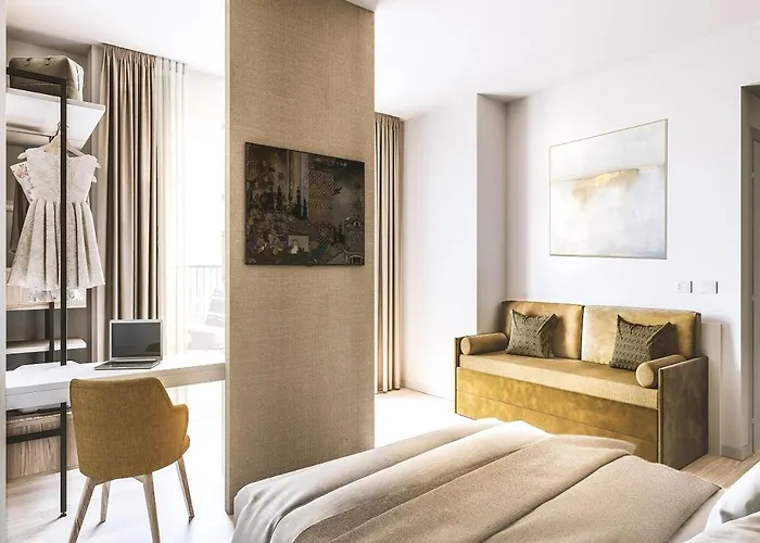 Отель Life 4 Superior